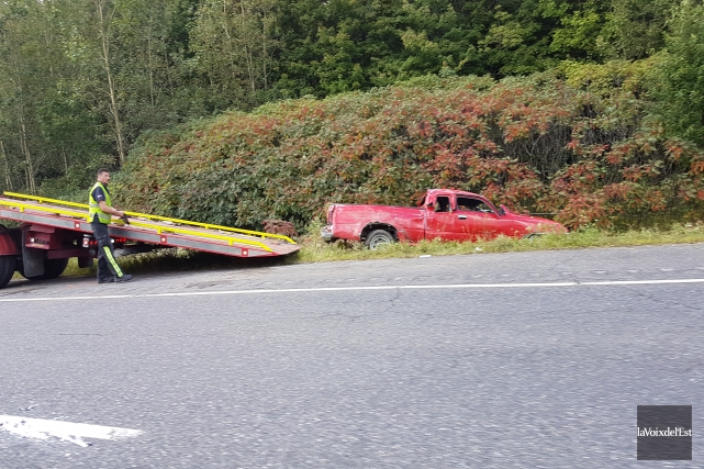 Accident sur l'autoroute 10: un Montréalais dans un état grave On craint pour la vie d'un jeune Montréalais... (Photo Marie-Ève Martel, La Voix de l'Est)