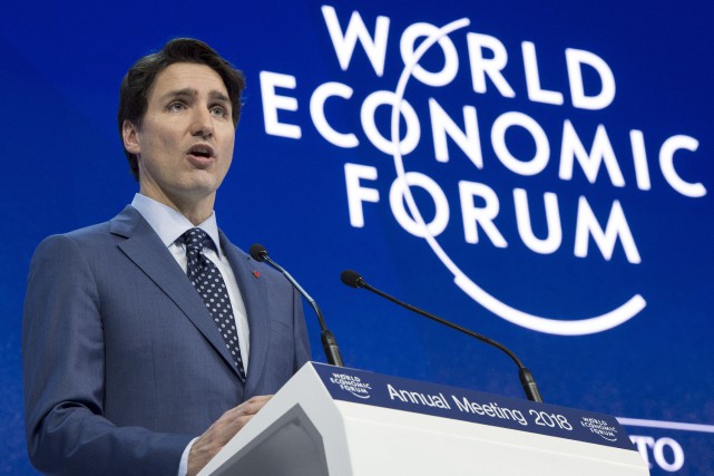 Justin Trudeau convainc une foule gagnée d'avance à Davos