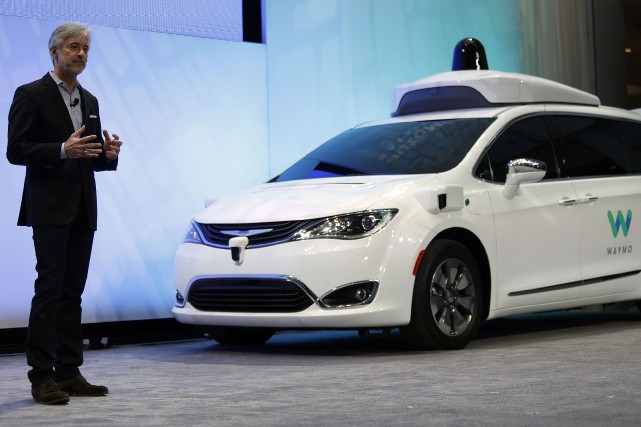 FILES-US-IT-LIFESTYLE-TRANSPORT-AUTO-WAYMO-ALPHABET Le président de Waymo, rivale acharnée d'Uber dans... (photo AFP)