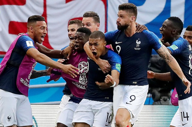Kylian Mbappe brille dans la victoire de la France