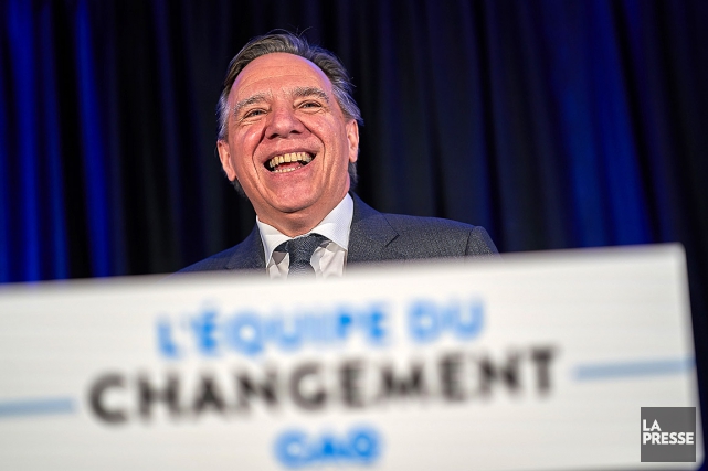 François Legault promet une campagne électorale positive