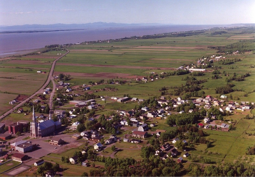 Canada – Un voyage de Québec vers la Gaspésie a travers les paroisses au 19 eme siècle 106562-cap-saint-ignace-municipalites-ravagees