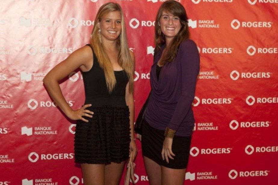 Eugénie Bouchard 280665-quebecoises-honneur-eugenie-bouchard-droite