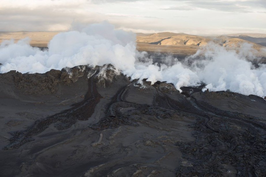 Éruption Près Du Volcan Bardarbunga, Sans Danger Pour Les Avions ...