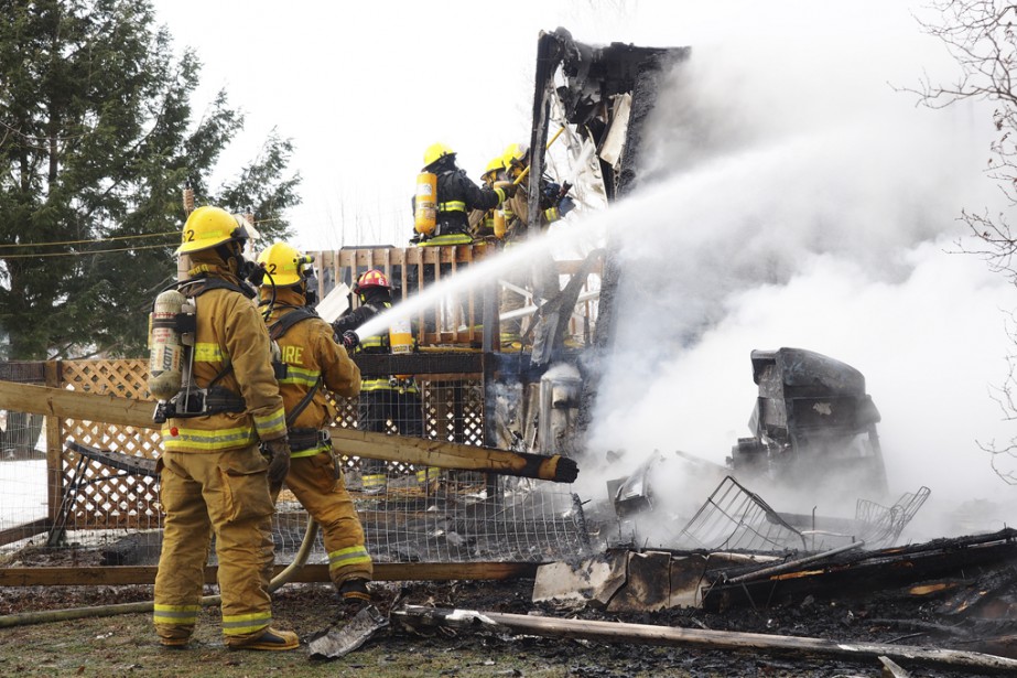 Une résidence détruite par un incendie à Saint-Paul-d'Abbotsford - LaPresse.ca