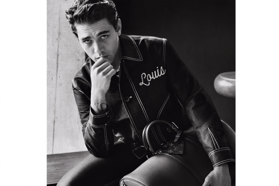 Xavier Dolan est le nouvel ambassadeur de Louis... (PHOTO ALASDAIR MCLELLAN, FOURNIE PAR LOUIS VUITTON)