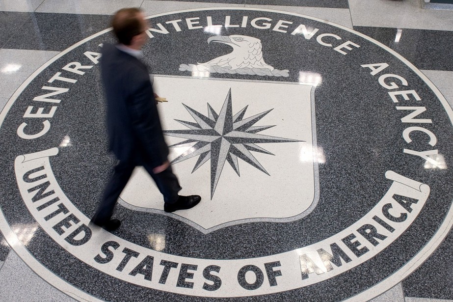 international etats unis pirae russe trump assange meme longueur donde international etats unis pirae russe trump assange meme longueur donde