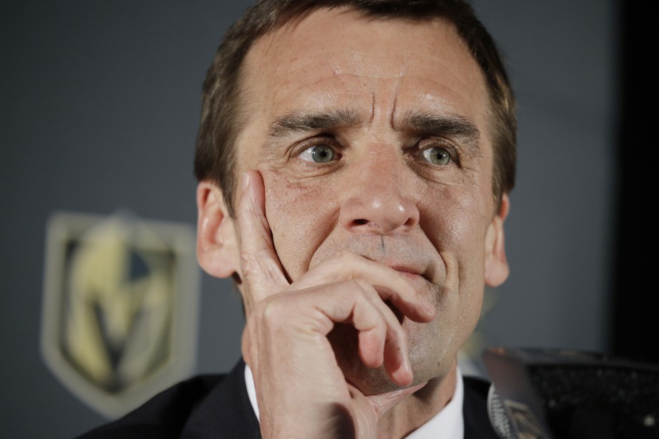 Le directeur général des Golden Knights de Vegas,... (Photo John Locher, archives AP)