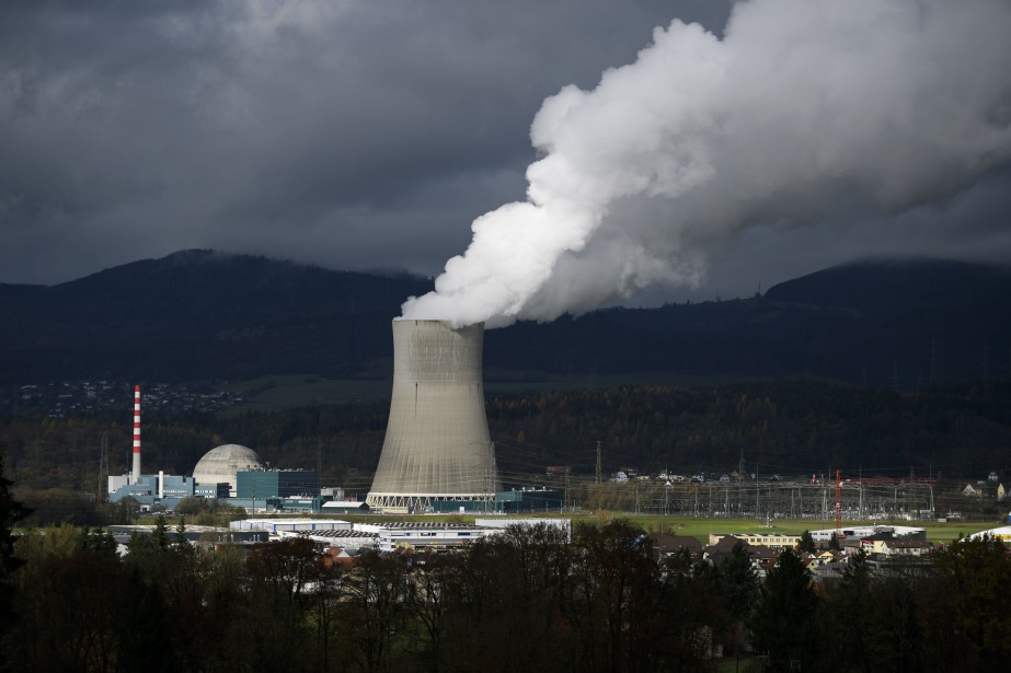 Les Suisses Tournent Le Dos Au Nucléaire | Agnès PEDRERO | Politique Verte