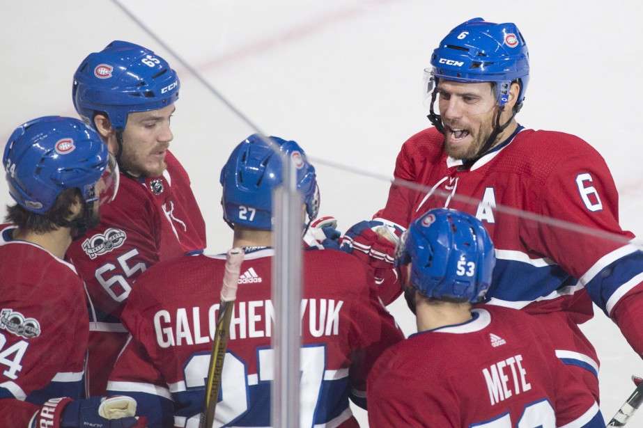 Phillip Danault (24), Andrew Shaw (65), Alex Galchenyuk... (Photo Graham Hughes, PC)