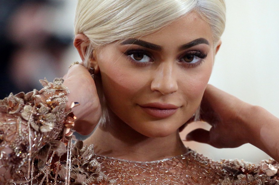 Kylie Jenner presque milliardaire grâce aux réseaux sociaux | Réseaux sociaux
