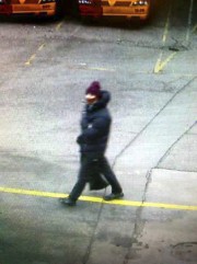 La police abat un homme à Copenhague après deux fusillades - image 1.0 Photo du suspect prise par une caméra de... (PHOTO AFP) - image 1.0