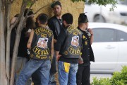 Une fusillade entre bandes rivales au Texas fait neuf morts - image 2.0 Selon le Waco Tribune-Herald, l'officier de police a... (Photo Waco Tribune-Herald, AP) - image 2.0