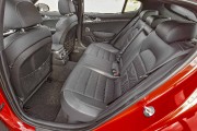 1127-aut-kia_stinger_2018-02.jpg - image 8.0 C'est le lot des coupés. Les bagages sont... - image 8.0