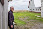 Pesticides: "Ils nous ont dit qu'ils n'étaient pas dangereux" - Image 2.0 Serge Giard (Ferme Giarmic Inc.) souffre ... (PHOTO MARTIN TREMBLAY, UNE PRESSE) - 2.0.