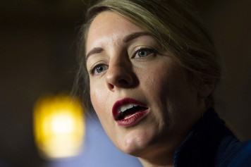 La ministre Mélanie Joly reporte son voyage en Chine