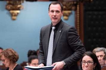 Les commissions scolaires font preuve de « jovialisme », dit le ministre Roberge