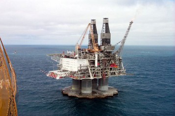 Terre-Neuve: incident sur une plateforme pétrolière, déversement en mer