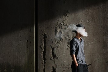 Vapotage: un ingrédient controversé pourrait être utilisé au Canada