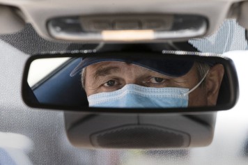 COVID-19: légère baisse aux É.-U. du nombre de morts en 24 heures