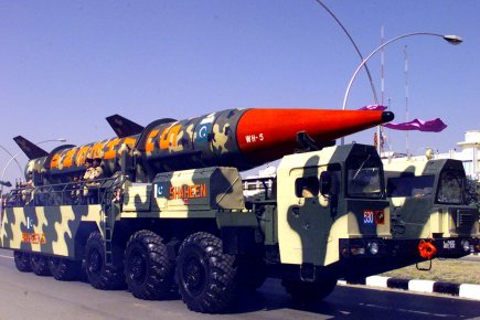 Après l'Inde, le Pakistan teste un missile à capacité nucléaire
