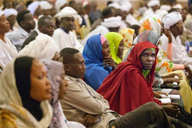 Des violences tribales font plus de 80 morts au Darfour Quelque 2000 membres des tribus des Gimir et... (PHOTO ALBERT GONZALEZ FARRAN, ARCHIVES AFP)