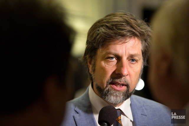 Surveillance de Lagacé: Coderre doit s'excuser, dit l'opposition officielle « Ce matin, on comprend pourquoi le maire Coderre... (PHOTO ROBERT SKINNER, ARCHIVES LA PRESSE)