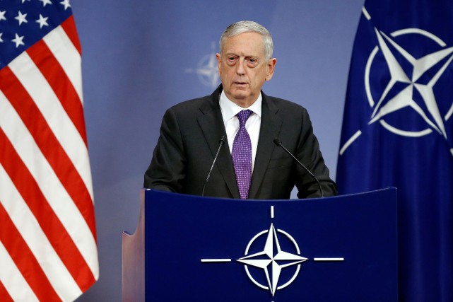Intelligence artificielle: le secrétaire à la Défense remet en doute ses théories sur la guerre Le secrétaire à la Défense Jim Mattis se... (Photo Francois Lenoir, archives REUTERS)