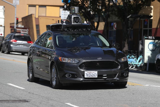 voiture autonome: la course continue malgré l'accident d'uber
