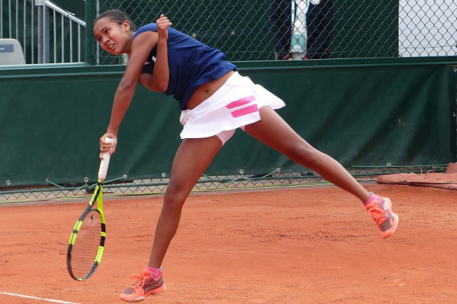 Roland Garros La Québécoise Leylah Annie Fernandez éliminée Tennis