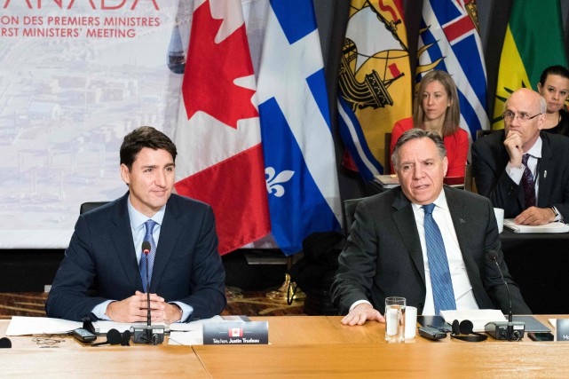 Réunion des PM: Trudeau ferme au sujet de la taxe sur le carbone