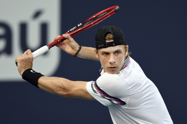 ATP MIAMI 2019 - Page 16 1628298-denis-shapovalov