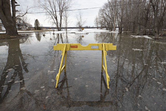 Crue des eaux attendue: Montréal passe en mode intervention
