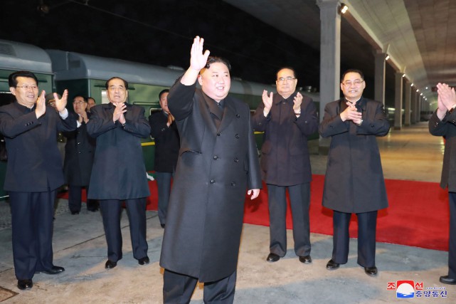 Kim Jong-un part en Russie pour son 1er sommet avec Poutine