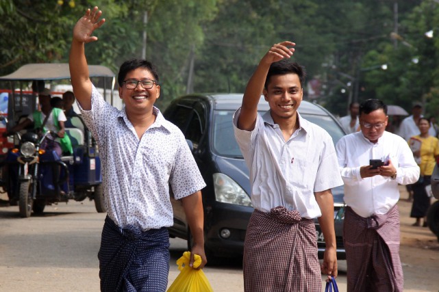La Birmanie libère deux journalistes de Reuters au coeur d'une mobilisation internationale