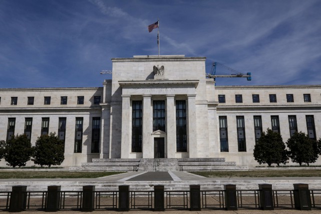 Trump attaque la Fed et réclame des baisses de taux La Banque centrale a augmenté les taux à... (PHOTO BRENDAN MCDERMID, ARCHIVES REUTERS)