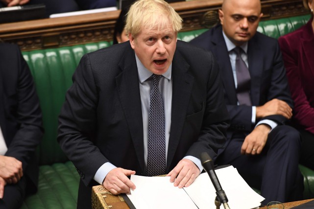 Boris Johnson forcé à demander un report de Brexit