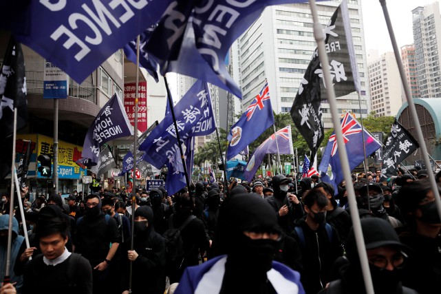 Première manifestation pro-démocratie de 2020 à Hong Kong, 400 arrestations