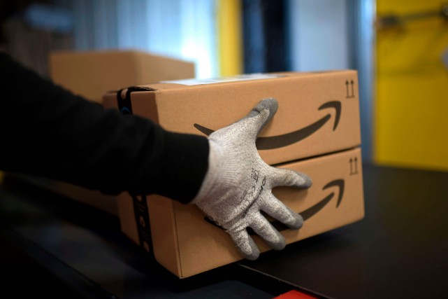 Des employés d'Amazon menacés après des revendications pour le climat