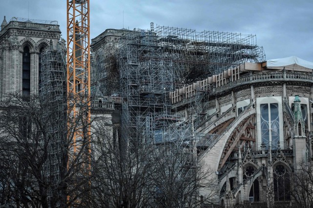 «Notre-Dame n'est pas sauvée», dit le général chargé de la restauration