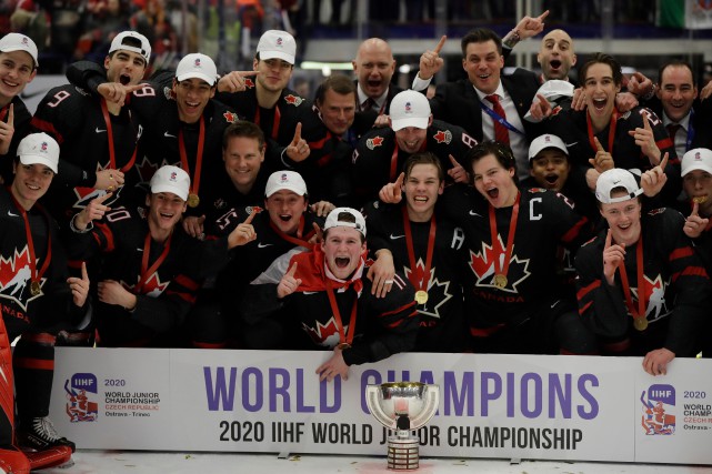 Le Canada remporte le Mondial junior