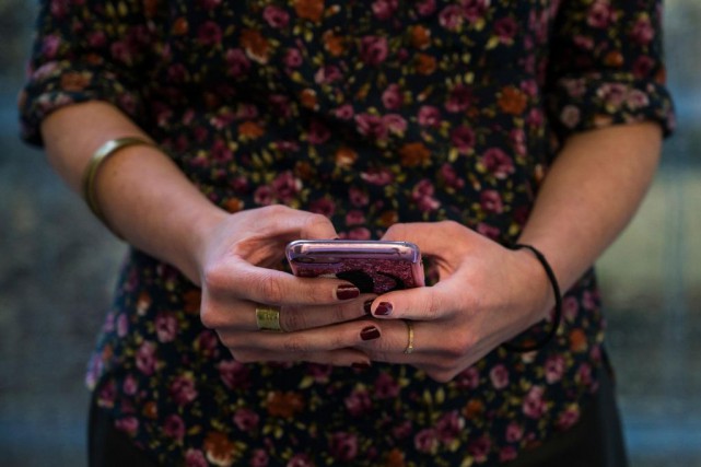5000 $ pour la perte de messages de sa mère décédée