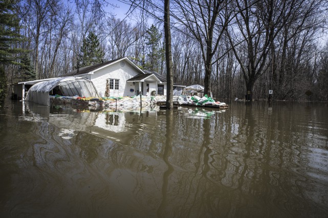 Inondations: «une facture salée» à partager, plaide Valérie Plante