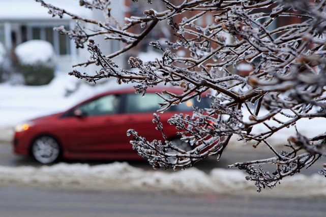Avertissement d'accumulations de verglas pour ce week-end