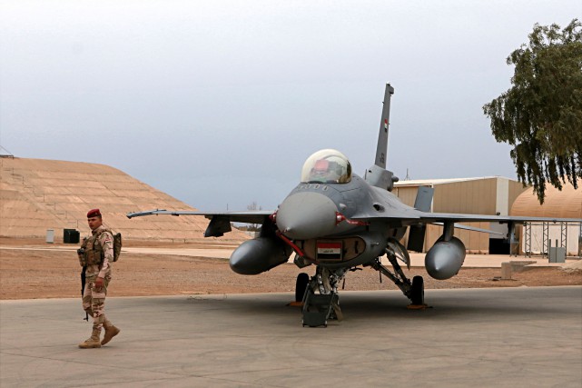 Irak : une base abritant des soldats américains visée par des roquettes