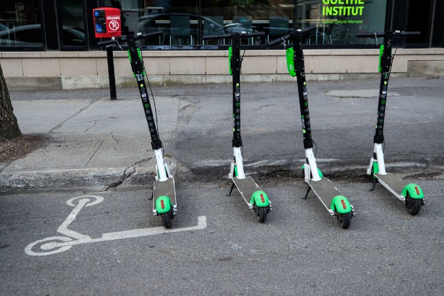 Montréal: l'opposition officielle dit non aux trottinettes et oui à BIXI