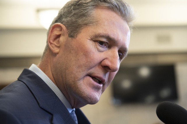 Loi 21: Pallister dit avoir reçu des candidatures de travailleurs du Québec
