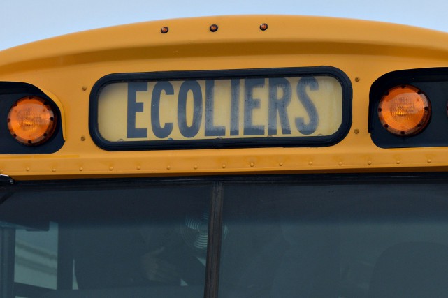 Un accident impliquant un autobus scolaire fait un mort dans Lanaudière