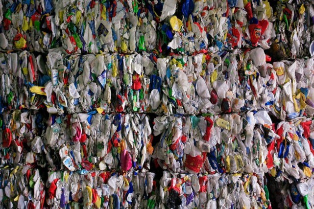 La Malaisie renvoie 11 conteneurs de déchets en plastique au Canada