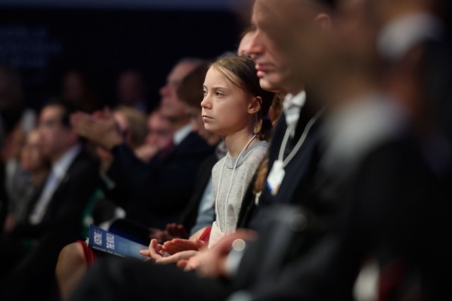 Washington attaque Greta Thunberg, qui réplique